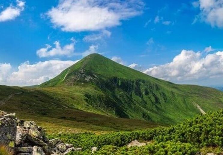1-hoverla.jpg